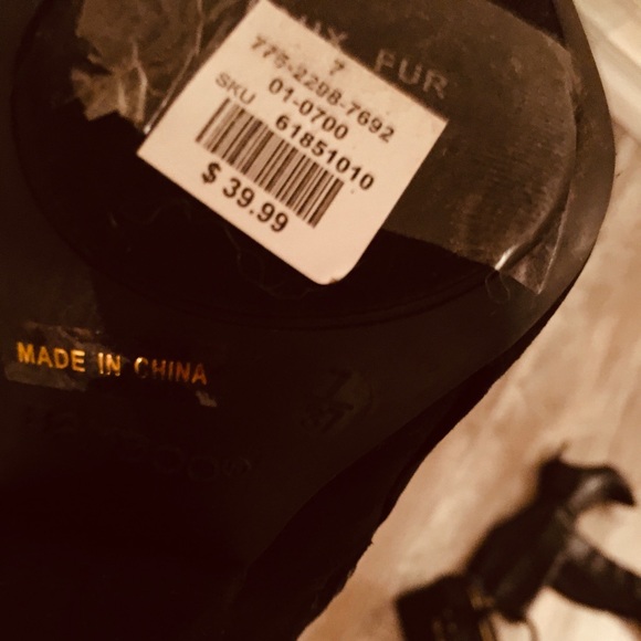 Black🖤Booties – Ankle Boot - Picture 5 of 6